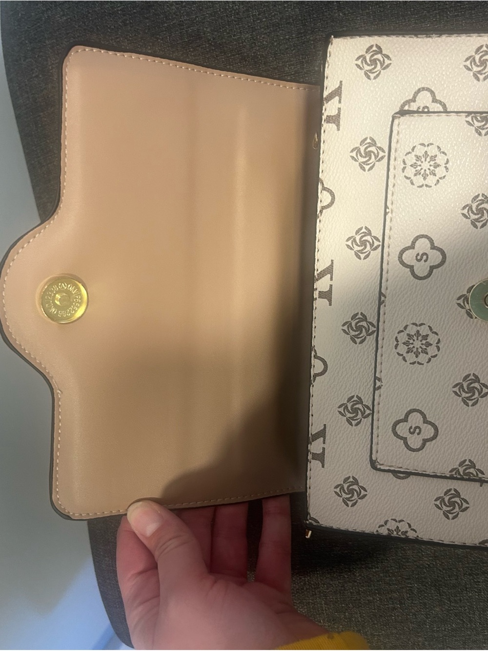 Purse Tan & Cream Top-Handle Satchel - Picture 8 of 9
